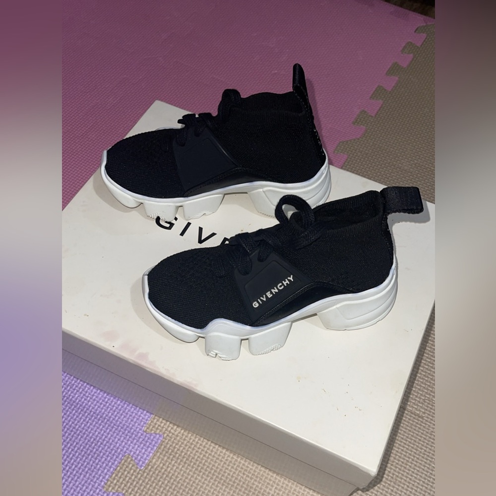 Kid Givenchy Jaw Chunky Sneakers